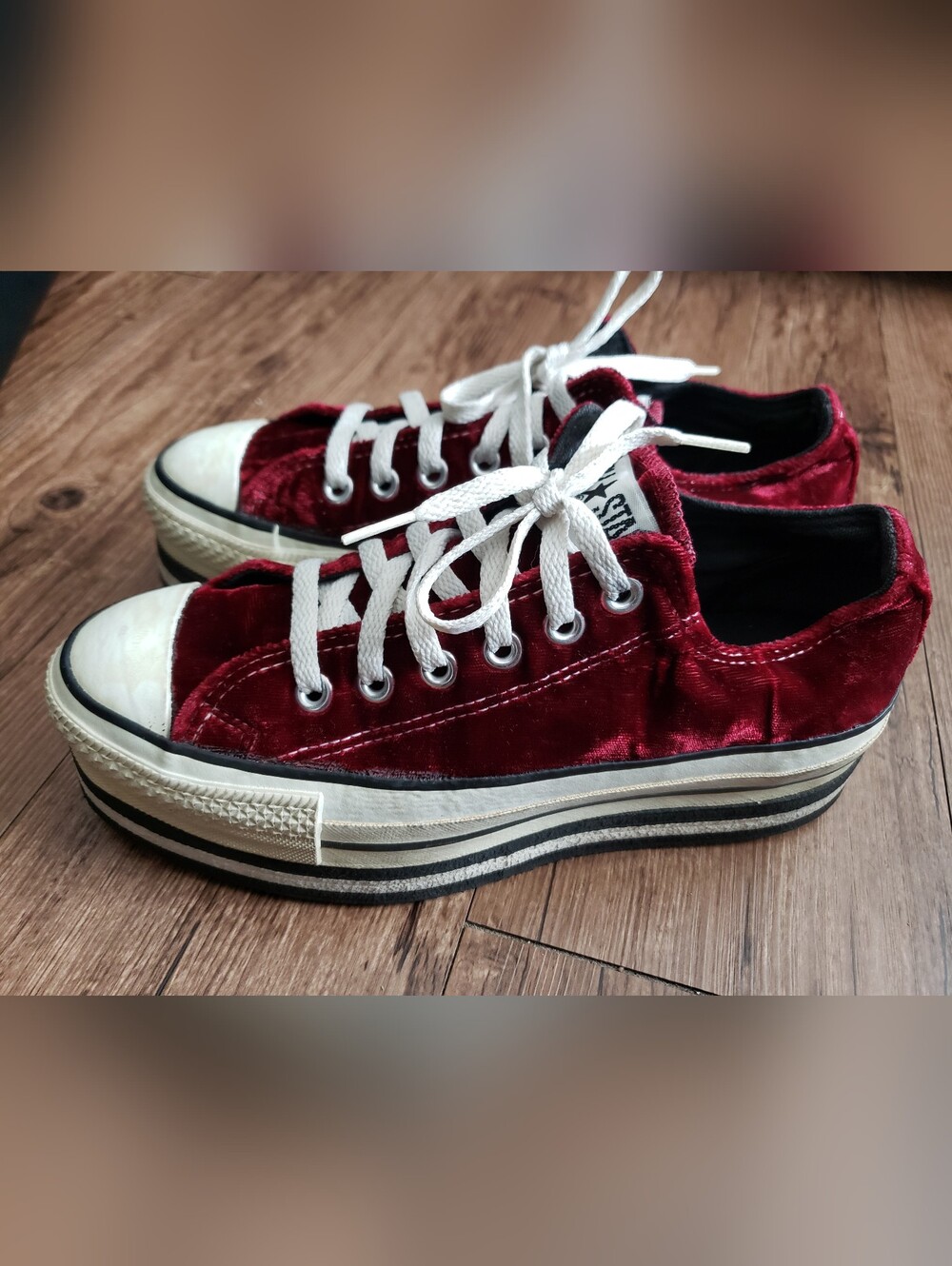 Converse burgundy velour/velvet vintage sneakers